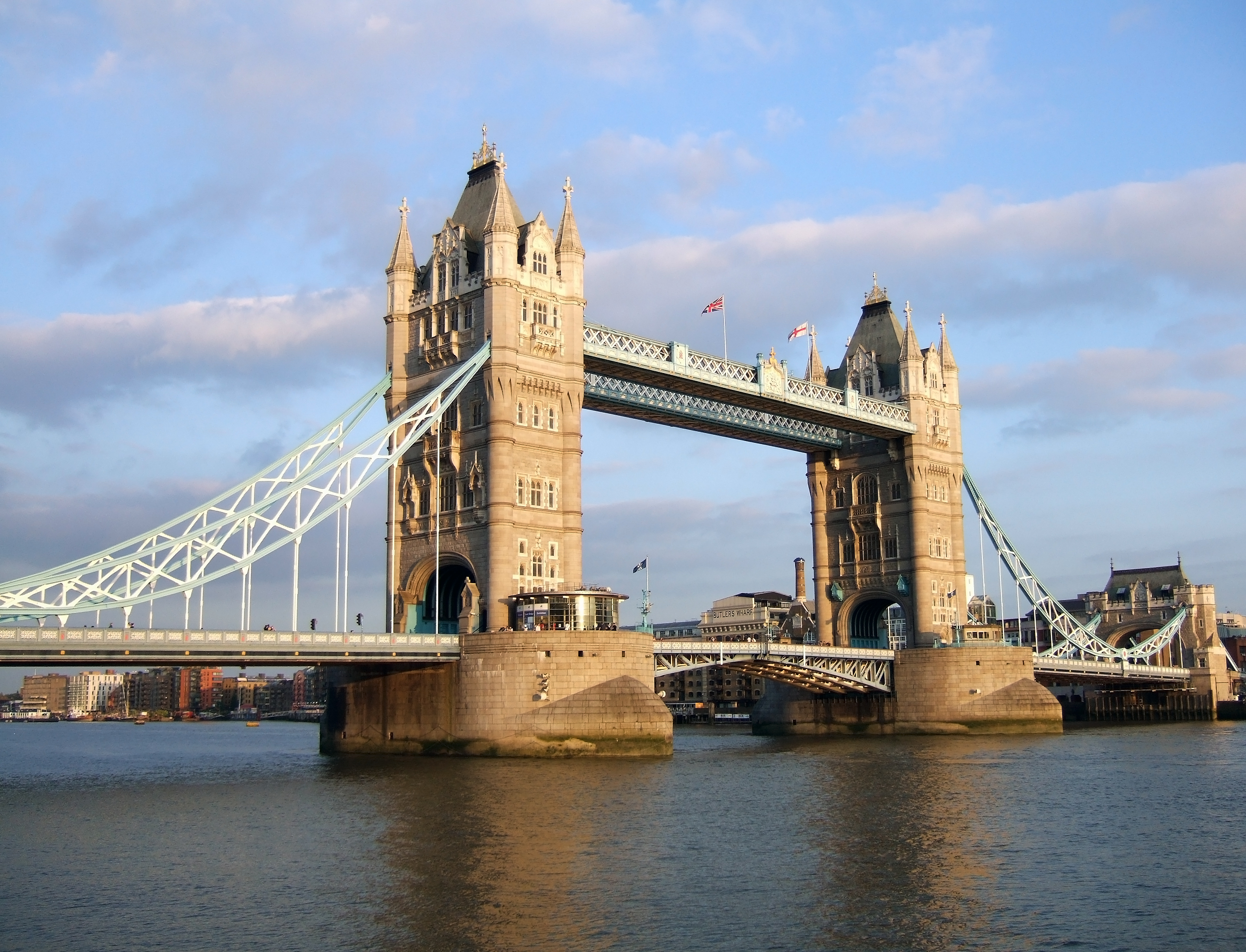 پل تاور بریج لندن