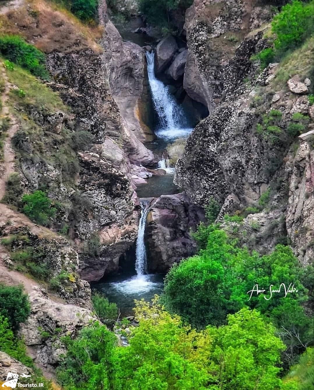 طبیعت زیبای اطراف روستای پلکانی شیلاندر